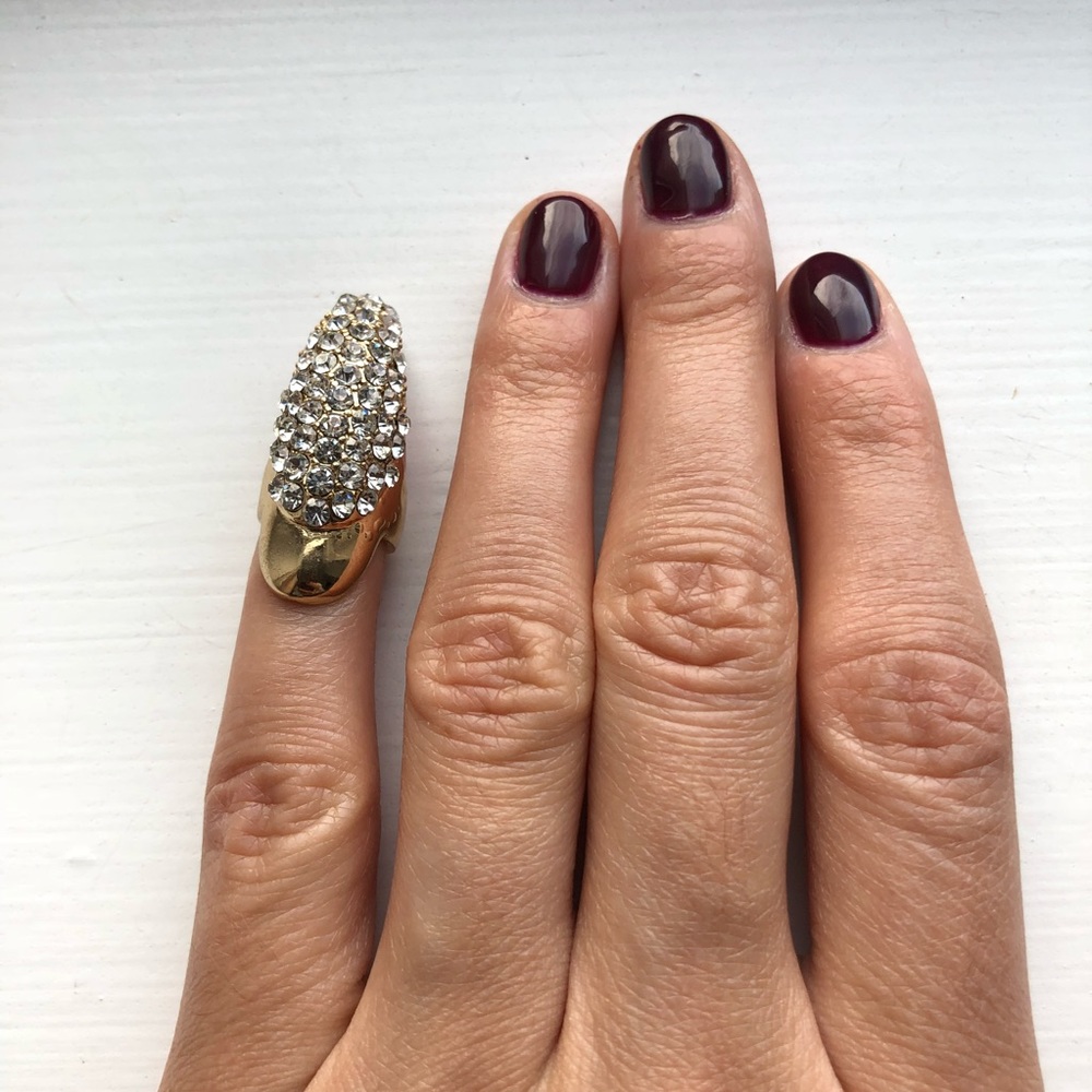 Gold & diamond talon claw ring - Picture 6 of 6